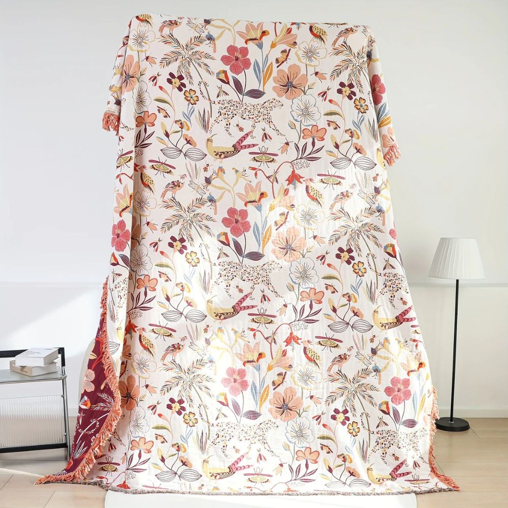 Jungle Bloom: Reversible Cotton Blanket with Tropical Floral Pattern & Light Texture – for Sofa & Bedroom