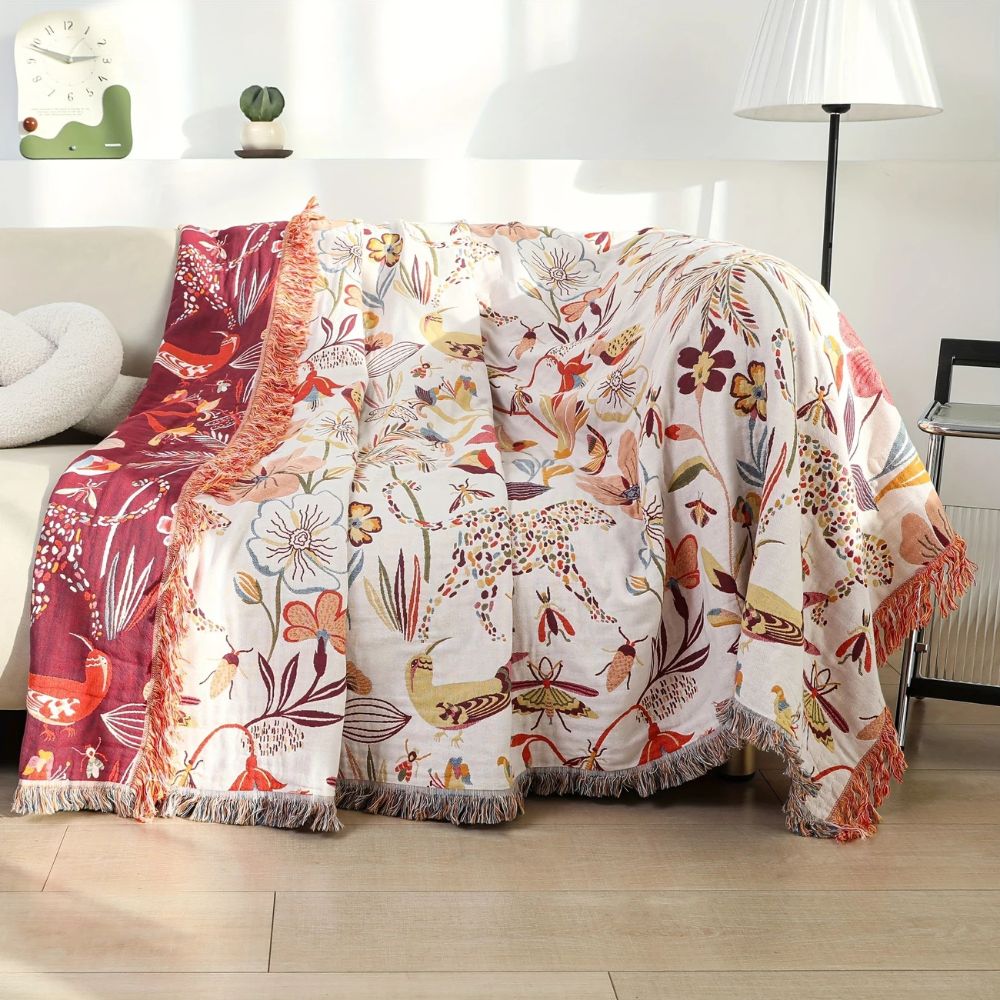 Jungle Bloom: Reversible Cotton Blanket with Tropical Floral Pattern & Light Texture – for Sofa & Bedroom