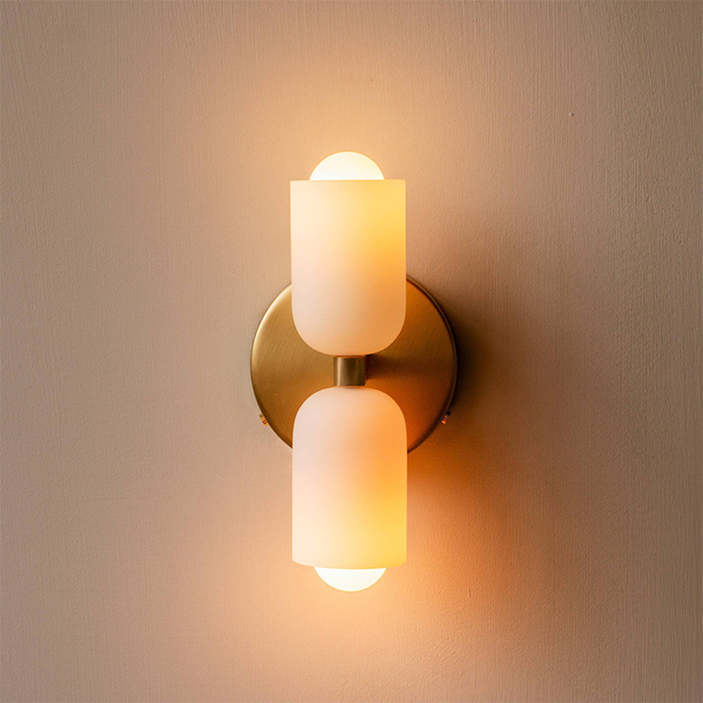DuoLux: Modern LED Wall Light 2-Bulb – Stylish & Decorative for Living Room & Dining Room