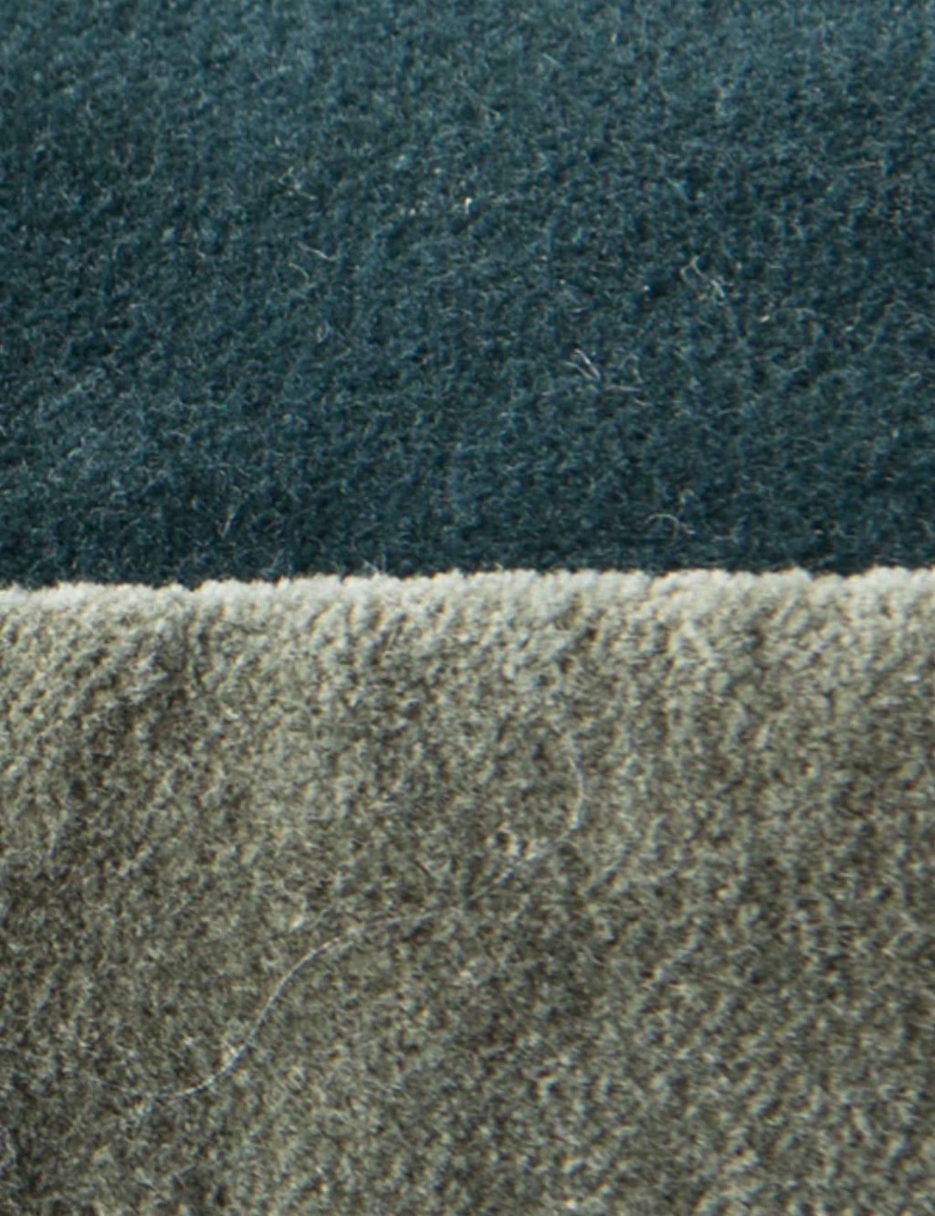 Cleo Throw Pillow | Velvet with Piping Detail