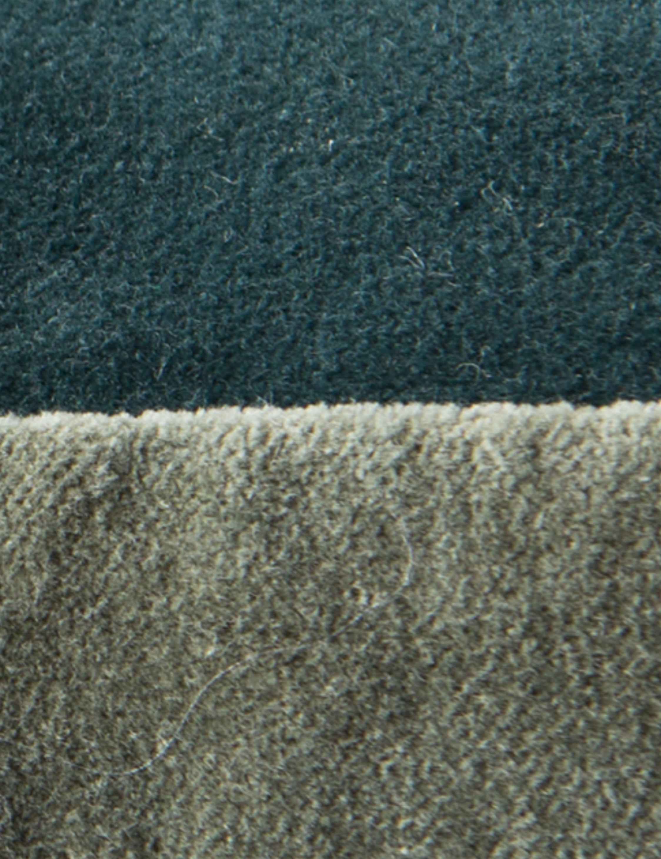 Cleo Throw Pillow | Velvet with Piping Detail
