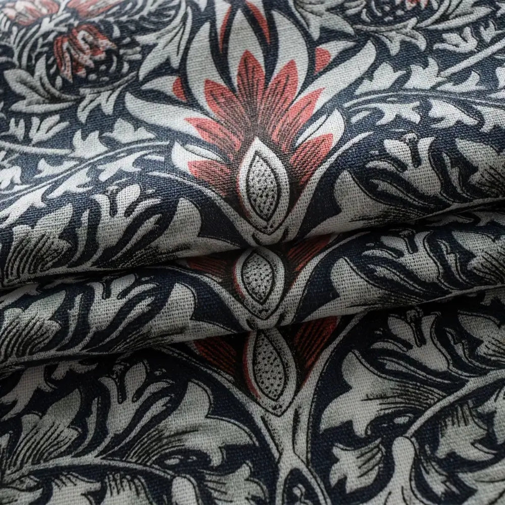 Ebony Leaf: Curtain with Floral Tapestry & Tassels – Semi-Blackout & Decorative for Living Room
