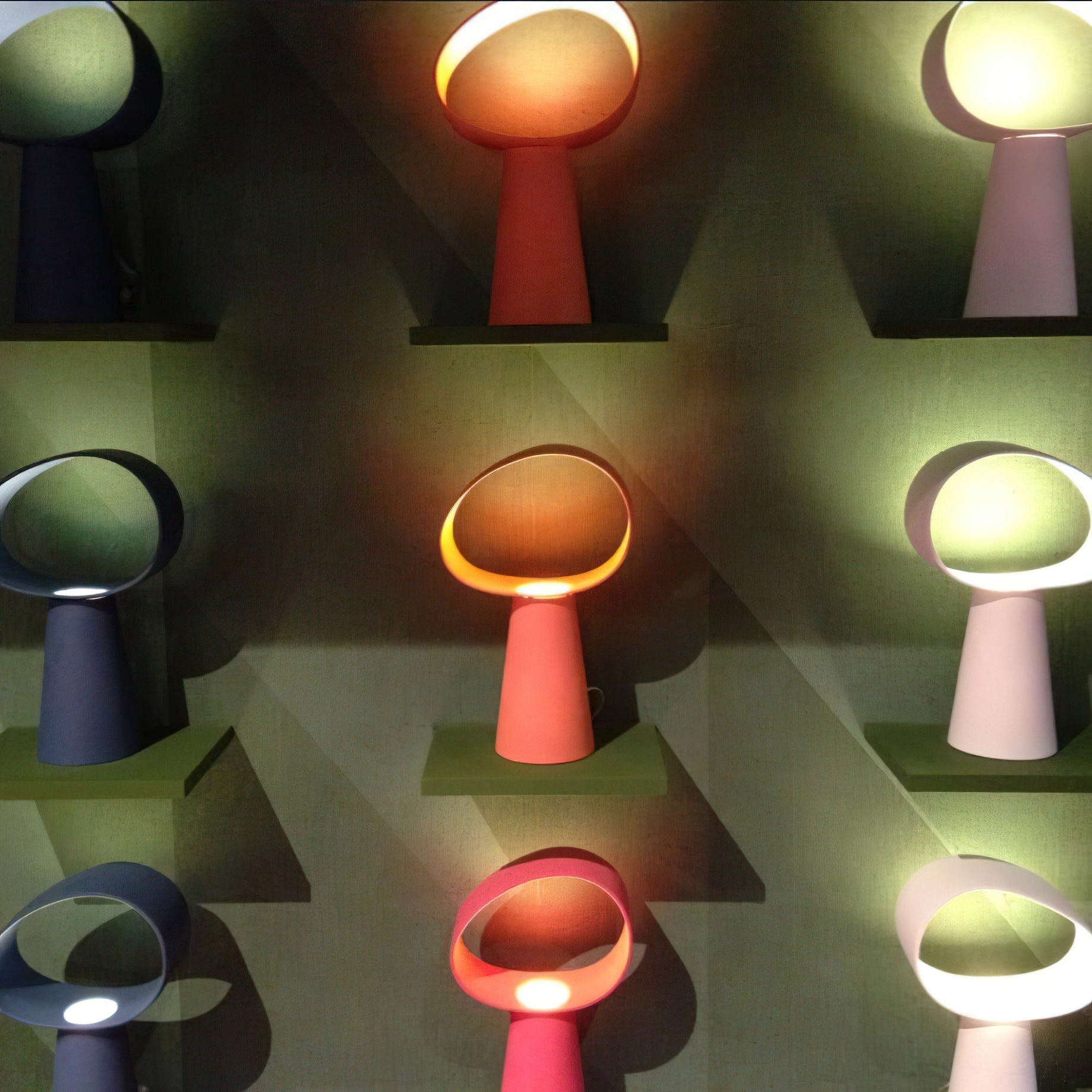 Sculptural Resin Table Lamp — Multicolor