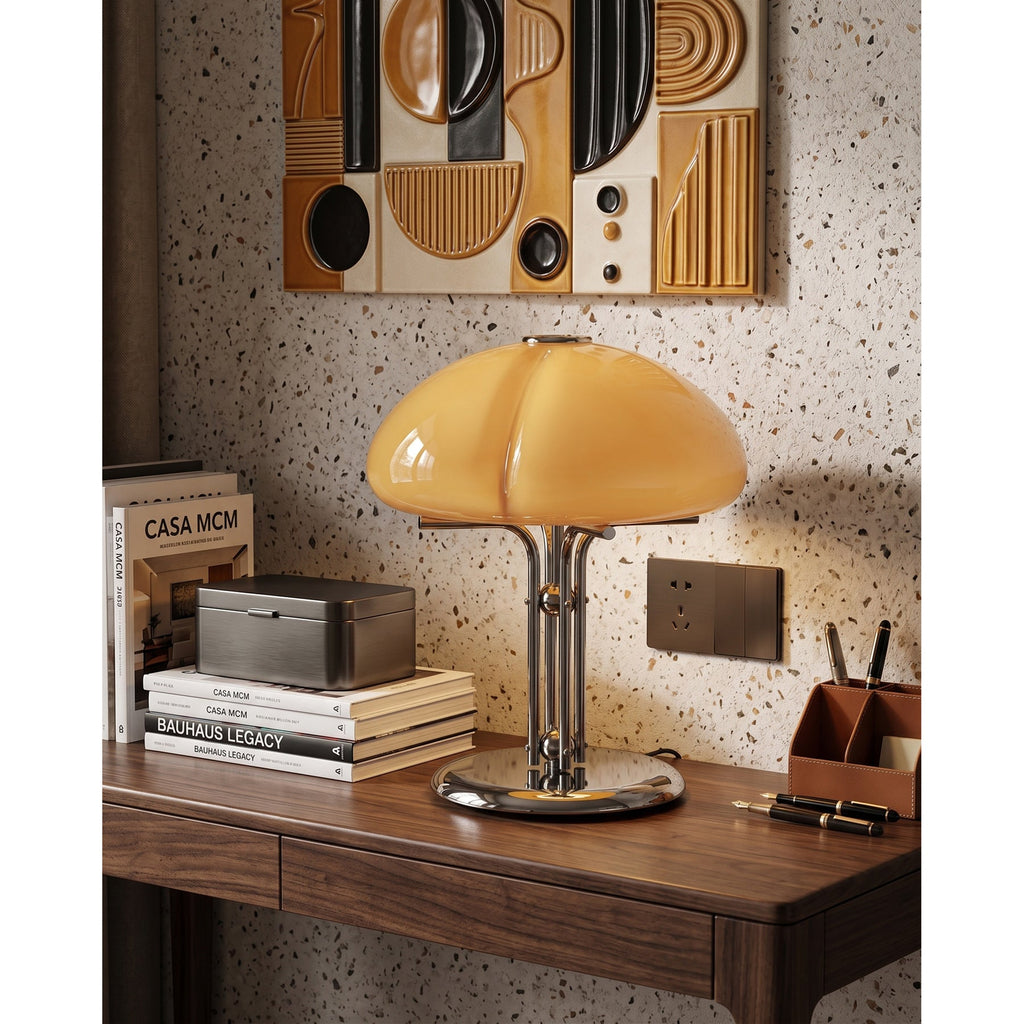 Clover-Glass Petal Table Lamp — Chrome Base