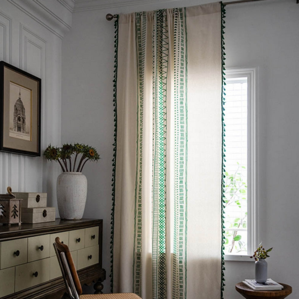 Elegant Fabric: Curtain with Embroidery & Tassels – Semi-Blackout & Modern for Living Areas