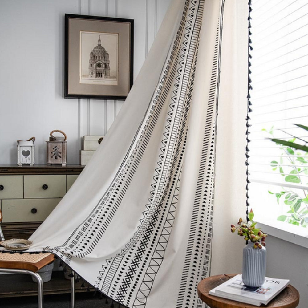 Elegant Fabric: Curtain with Embroidery & Tassels – Semi-Blackout & Modern for Living Areas