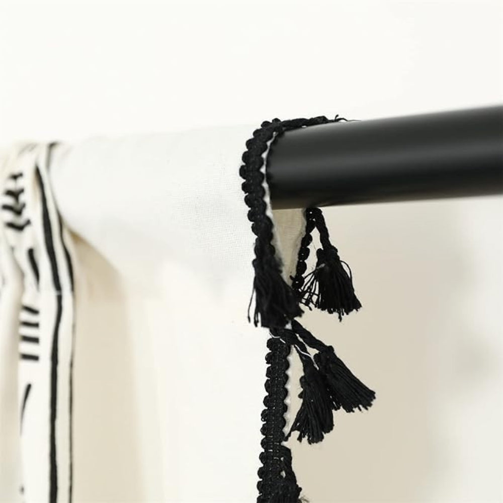 Elegant Fabric: Curtain with Embroidery & Tassels – Semi-Blackout & Modern for Living Areas