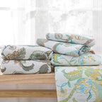 EleganceThread: Cotton Blankets with Floral Jacquard Structure & Decorative Tassel Design – for Sofa & Bed