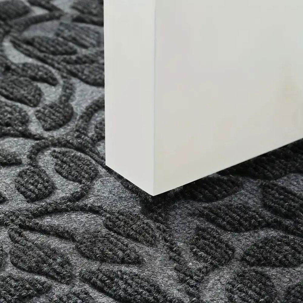 EleganzHain: Decorative Doormat – Durable, Washable & Elegant Branch Design for Patio & Garage