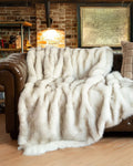 ÉliséFlaire: Plush Faux Fur Blanket with Extra Soft Surface & Warm Comfort – for Sofa & Bedroom