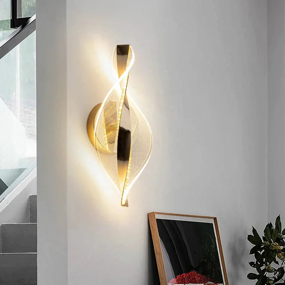 Elysian: LED Wall Light Made of Acrylic with Golden Cloud Design & Warm White Light – for Living Room & Hallway