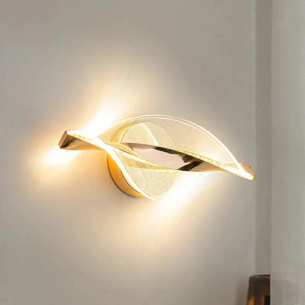 Elysian: LED Wall Light Made of Acrylic with Golden Cloud Design & Warm White Light – for Living Room & Hallway