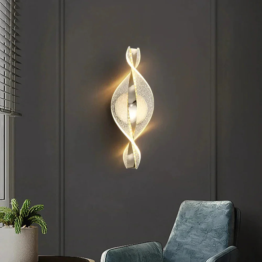 Elysian: LED Wall Light Made of Acrylic with Golden Cloud Design & Warm White Light – for Living Room & Hallway