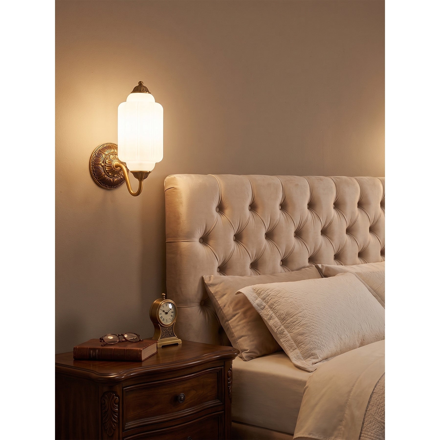 Fluted Melon-Glass Gooseneck Wall Sconce