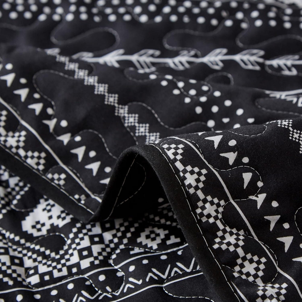 EthnoCharme: Modern Duvet Cover Set – Easy Care, Comfortable & Monochrome with Tribal Look for Guest Room