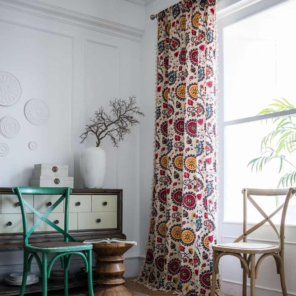 ColorBloom: Boho-Style Curtain with Floral Pattern & Tassels – Decorative & Light-Filtering for Living Room