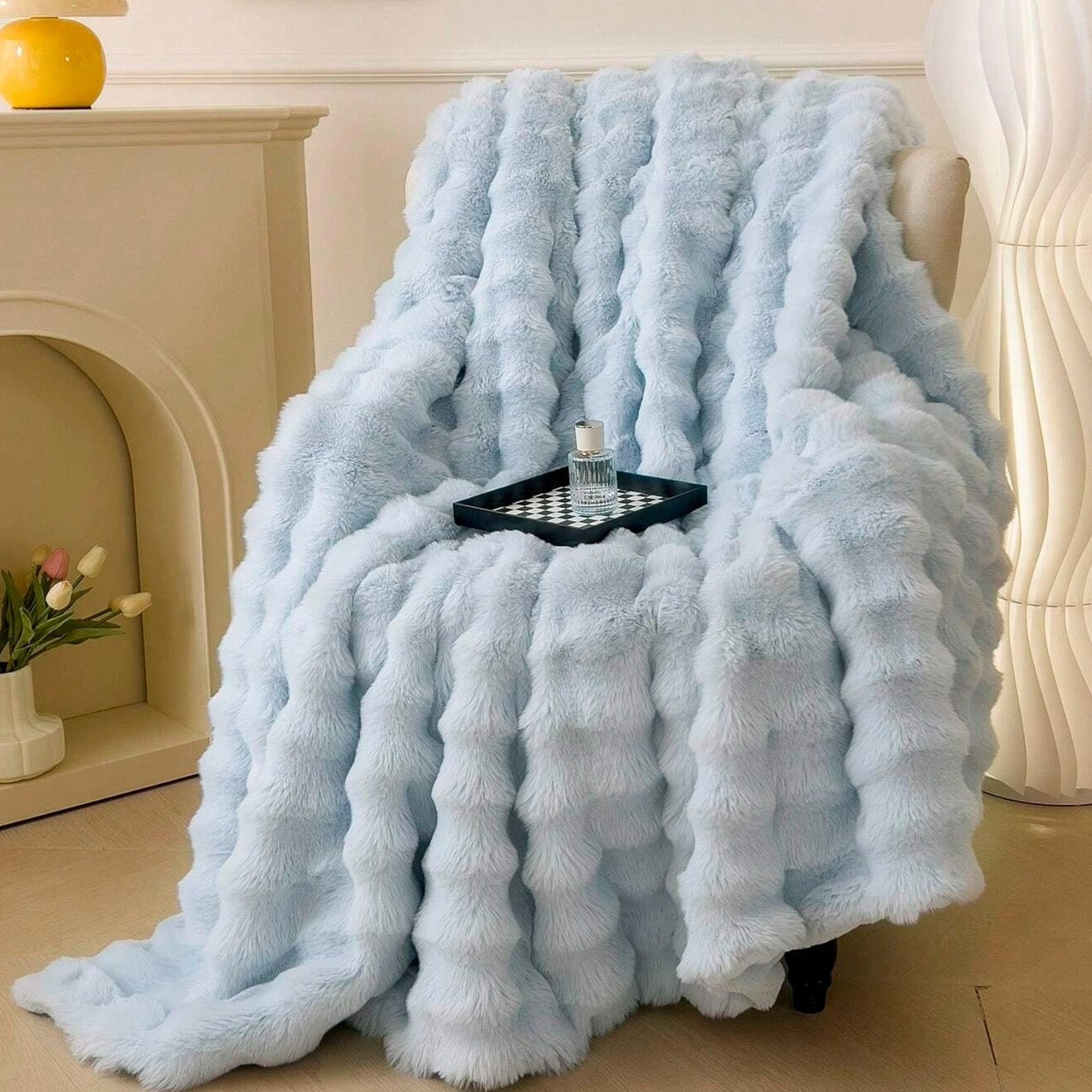 FauxHare: Fluffy Faux Fur Blanket – Soft Fur Look Throw for Sofa & Bed