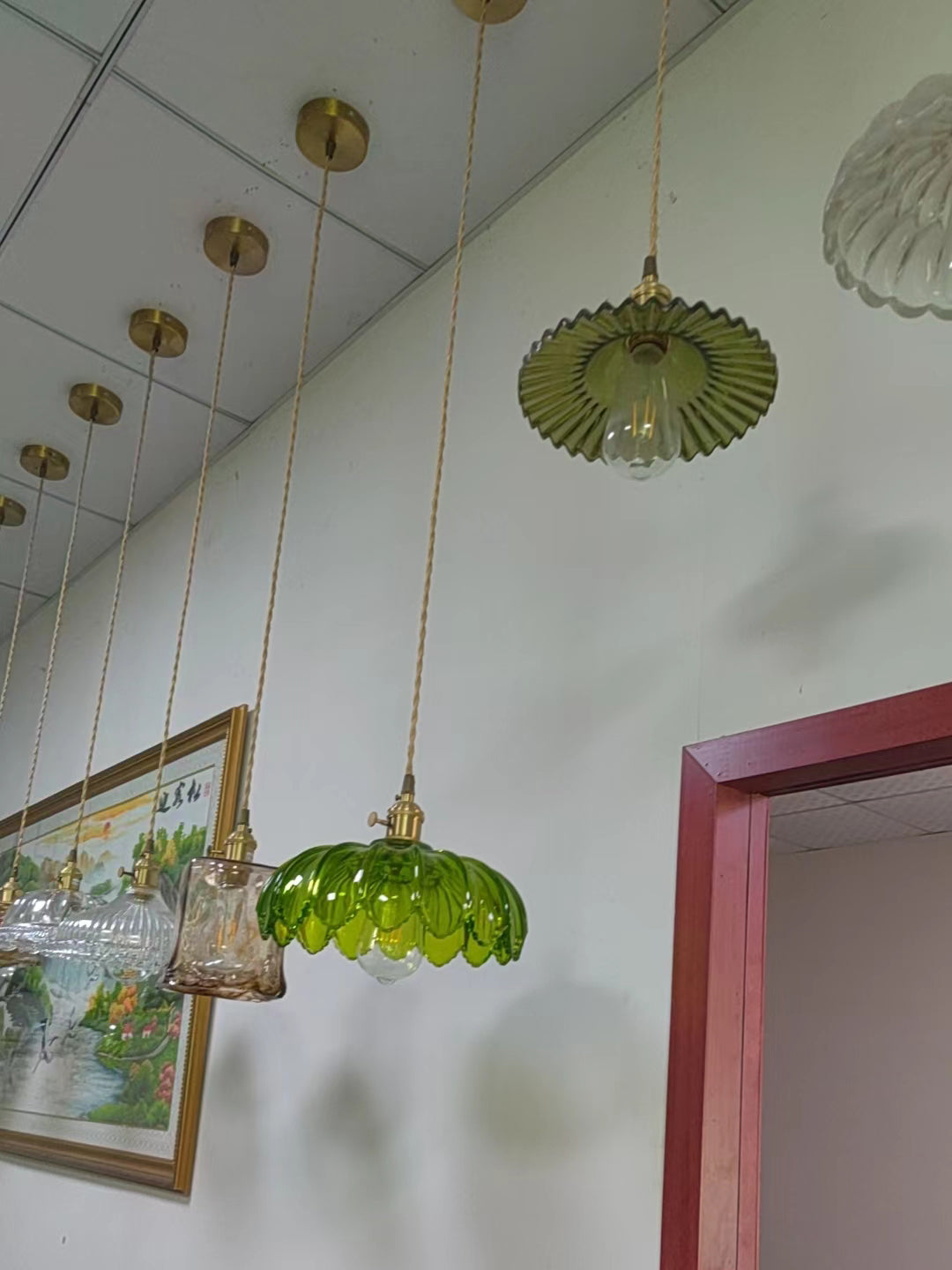 Tulip-Shaped Glass Pendant Light — Multicolor