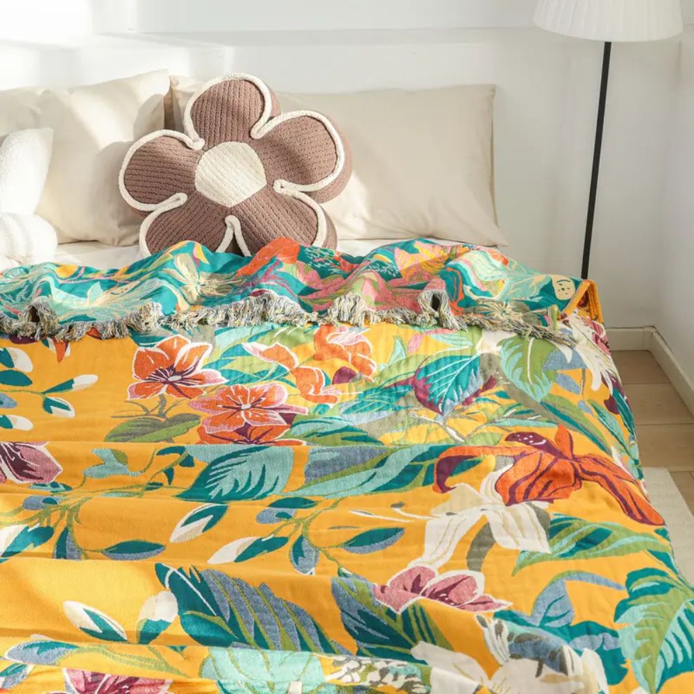 Festival Tropics: Breathable Cotton Blanket with Colorful Tropical Design & Decorative Weaving – for Living & Sleeping Areas