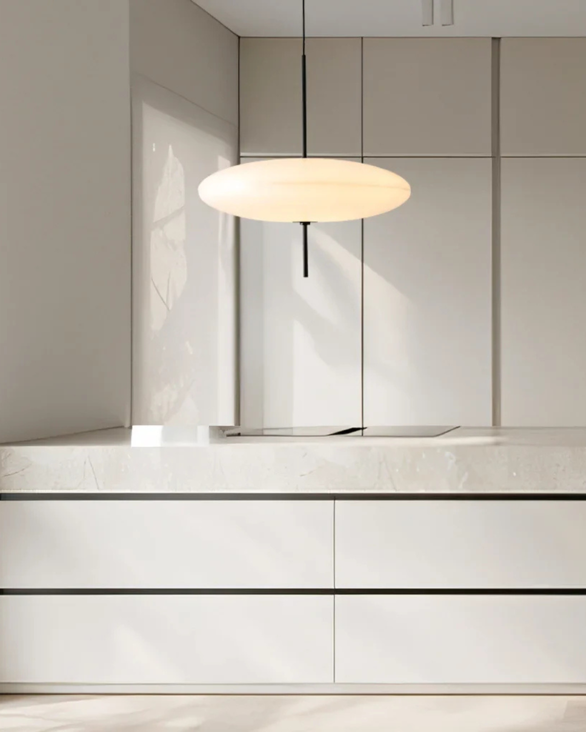 FinsternisLicht: Pendant Light Glass – Elegant Light with Floating Silhouette, Luxurious for Bedroom & Office