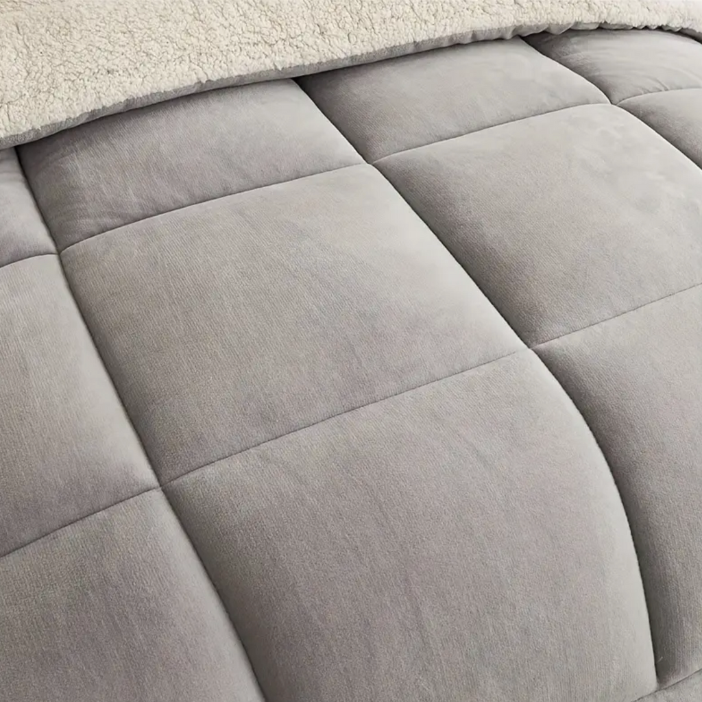 FuzzyDream: Cozy Sherpa Blanket with 3D Design & Durable Quality – for Bed & Living Room