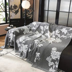 FleurÉternel: Sofa Cover in Jacquard Floral Pattern made of Breathable Chenille with Decorative Fringe – for Sofa & Living Room