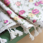 FloraCotton: Cotton Curtain with Floral Pattern & Tassels – Stylish & UV-Resistant for Dining Rooms
