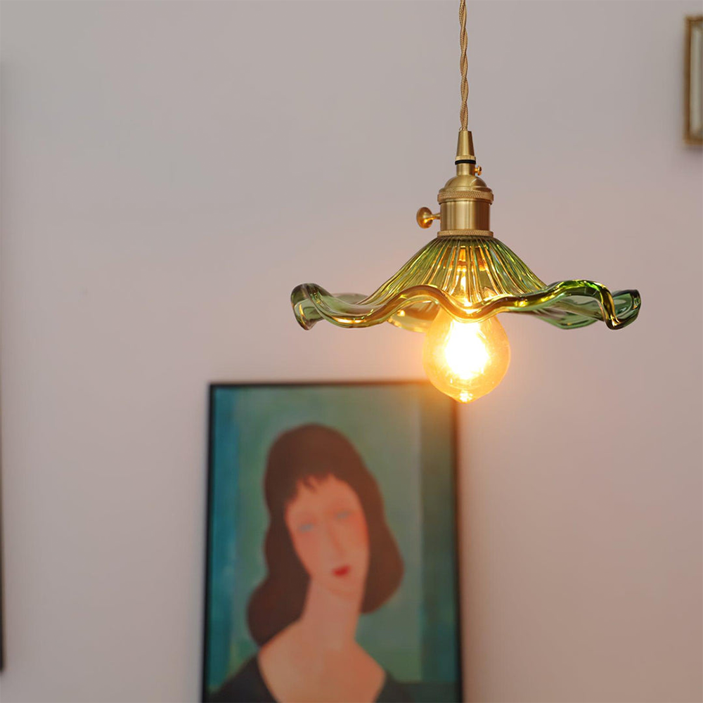 FloraGlanz: Hibiscus LED Pendant Light in Modern Floral Design