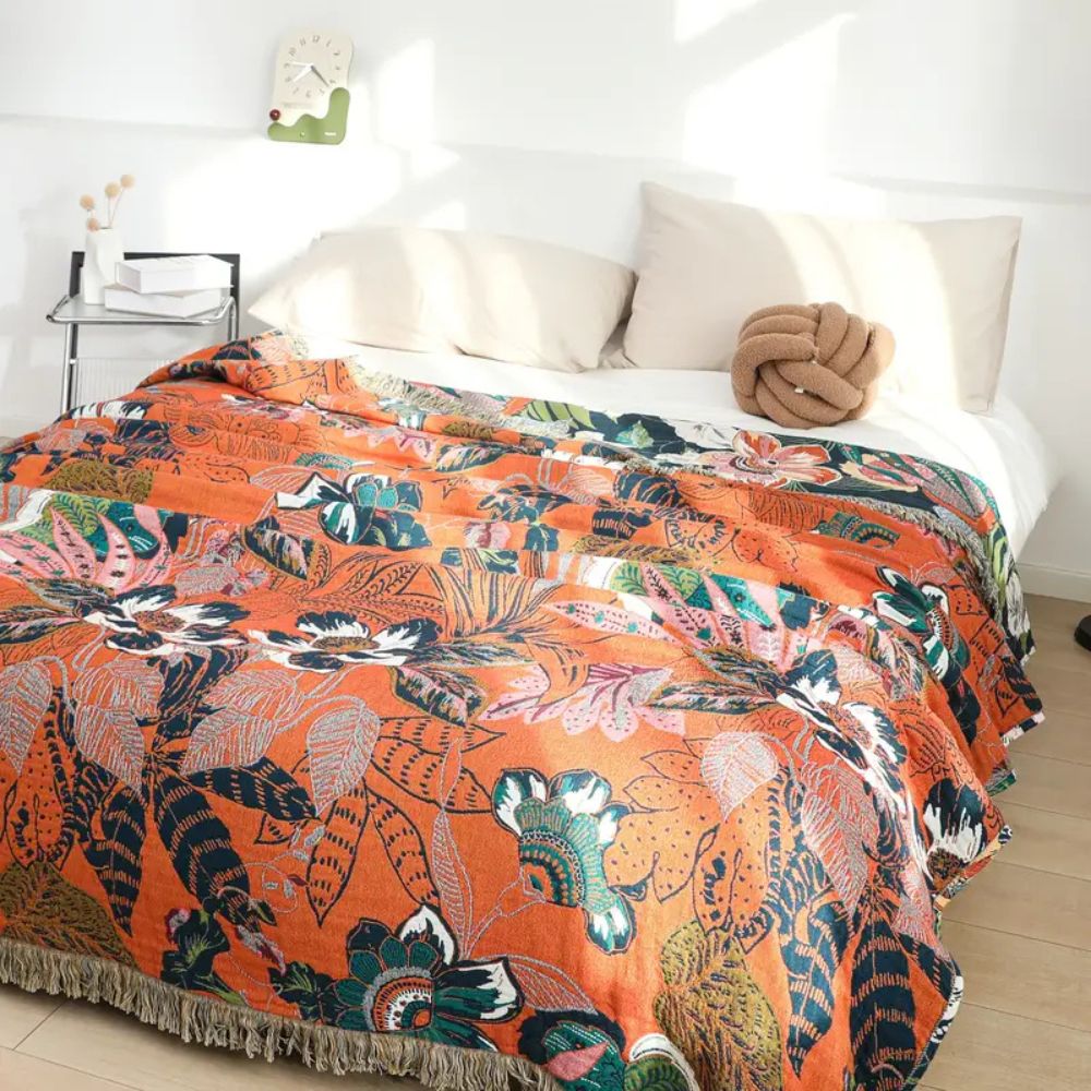 FloraSoleil: Cotton blankets in tropical flower pattern with jacquard weaving & reversible structure – for sofa & bedroom