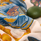 FloraLoom: Decorative Cotton Blanket with Floral Pattern and Reversible Side – for Bedroom and Living Room