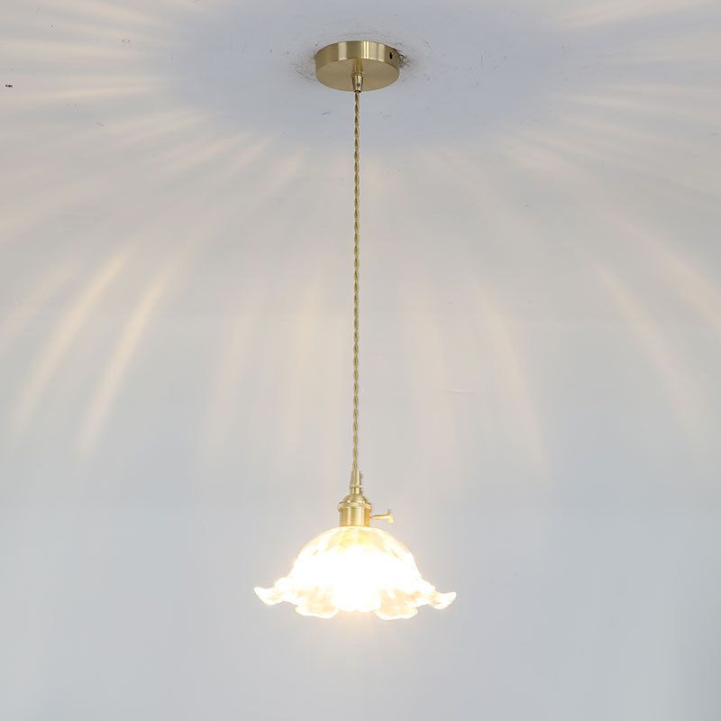 Floraglow: Pendant Light Made of Ribbed Glass & Metal in Golden Flower Shape – for Living Room & Bedroom