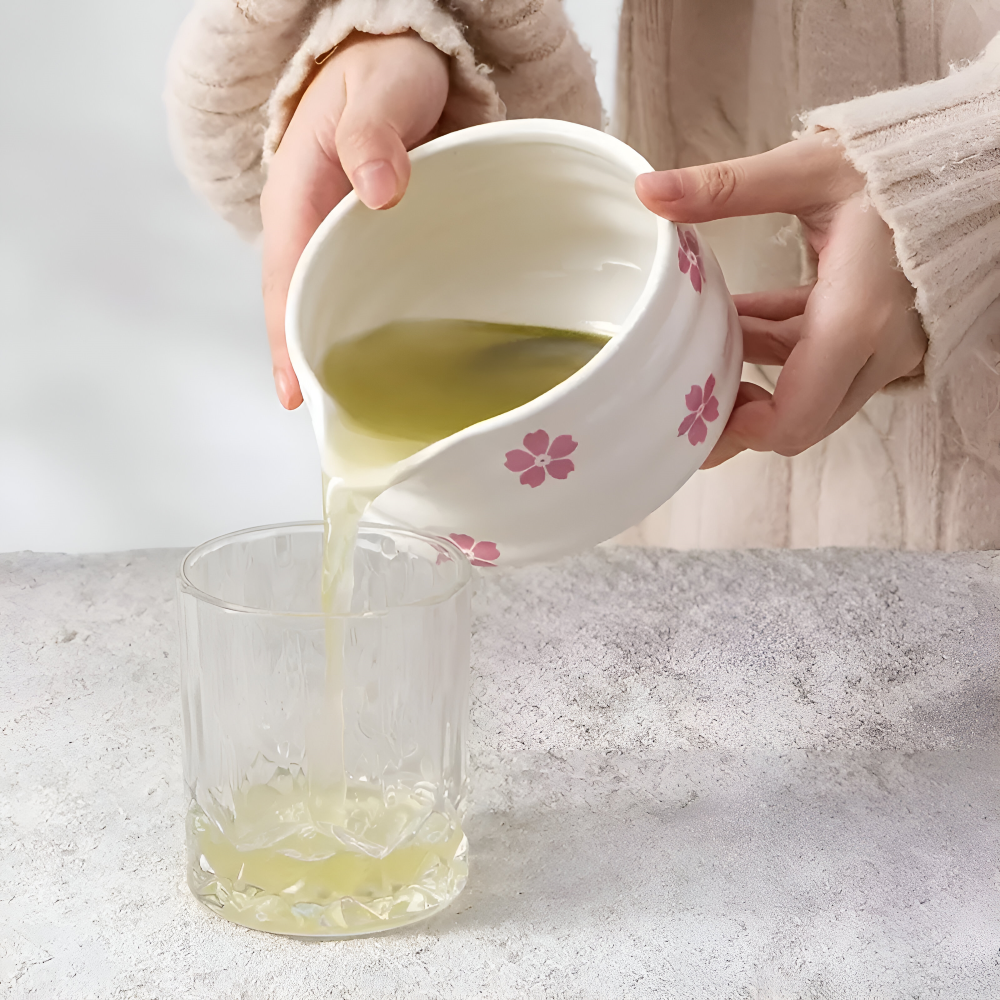 Hanamori – White Floral Powdered Green Tea Set 5 Pieces with Pouring Pot and Bamboo Whisk