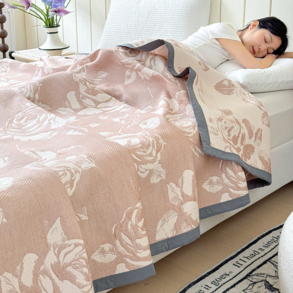FlourivaSanft: Cotton Blankets in Feminine Rose Design with Three-Layer Structure & Soft Texture – for Sofa & Lounge