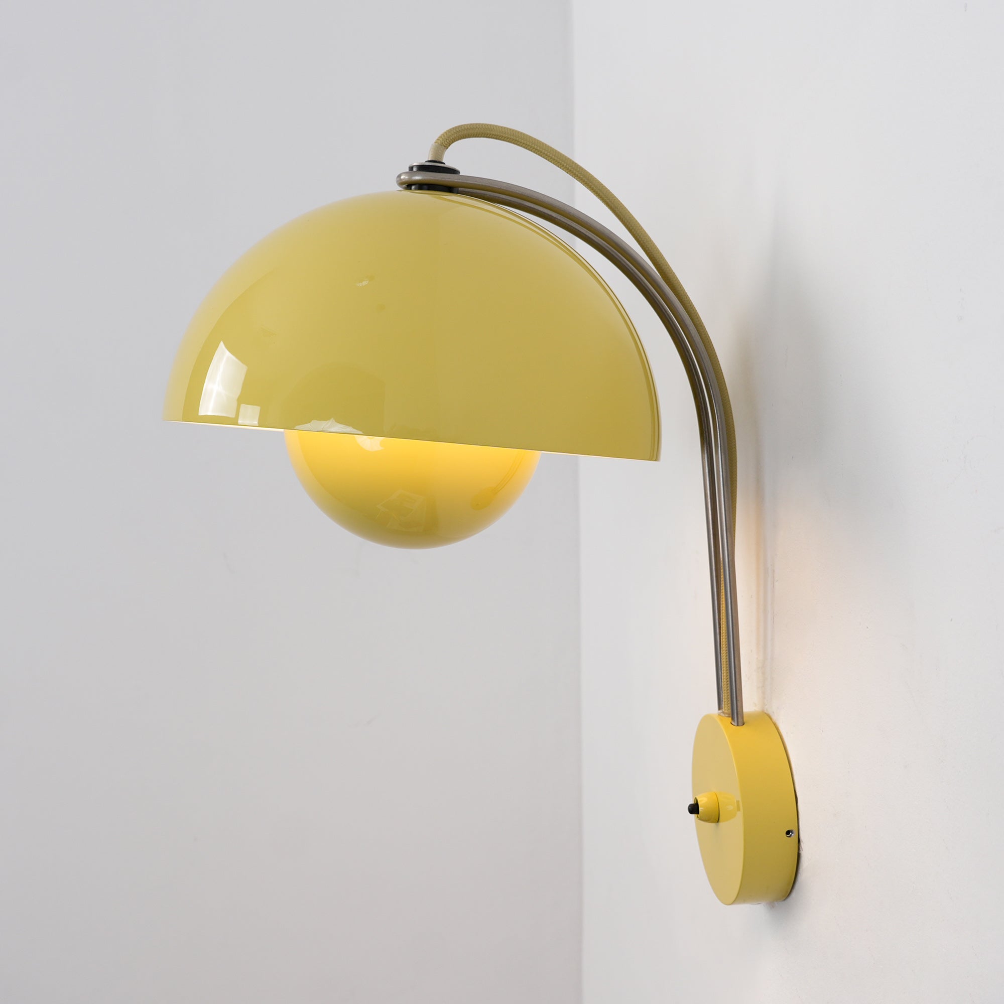 Twin-Dome Semi-Sphere Wall Lamp — 13 Dopamine Colors
