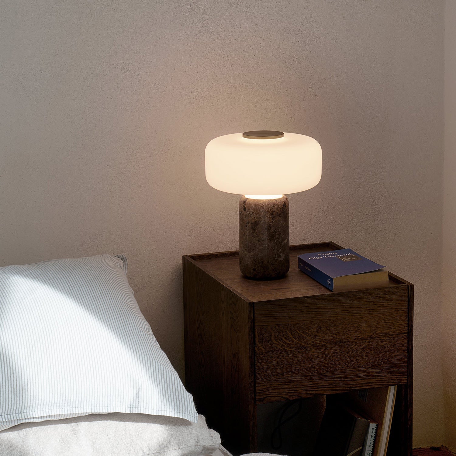 Fonte Marble Rechargeable Table Lamp