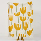 Spring Blossom: Cotton blankets made of cotton with floral knit pattern & breathable quality – for living room & bed