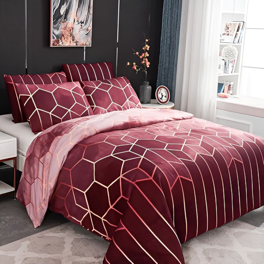 GalaxisLux: Stylish Duvet Cover Set – Easy Care, Comfortable & Durable with Golden Cosmic Design for Double Bed
