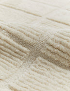 Gello Wool Rug | Hand-Tufted, Modern Design