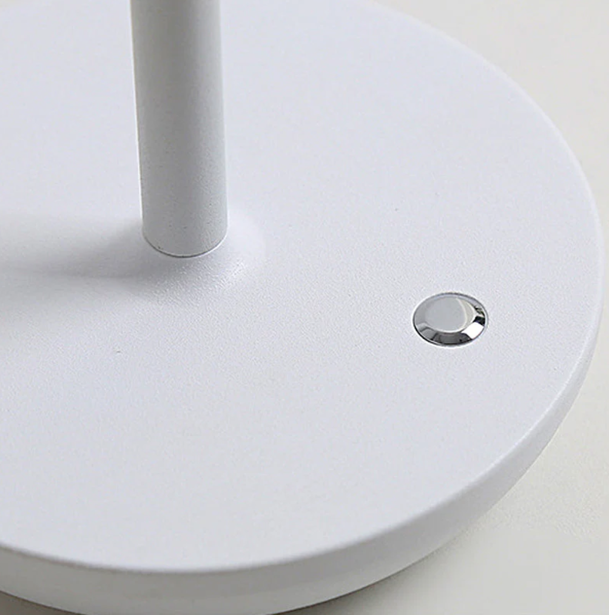 GlanzPilz: Modern LED Rechargeable Table Lamp – Wireless, Dimmable & Rechargeable with Touch Function