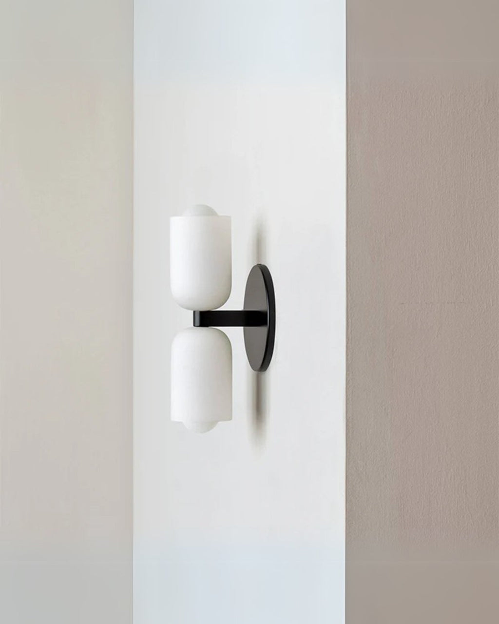 GlanzSphäre: Modern Wall Light – Double Glass Ball Light with Warm Light, Decorative for Bedroom & Living Room