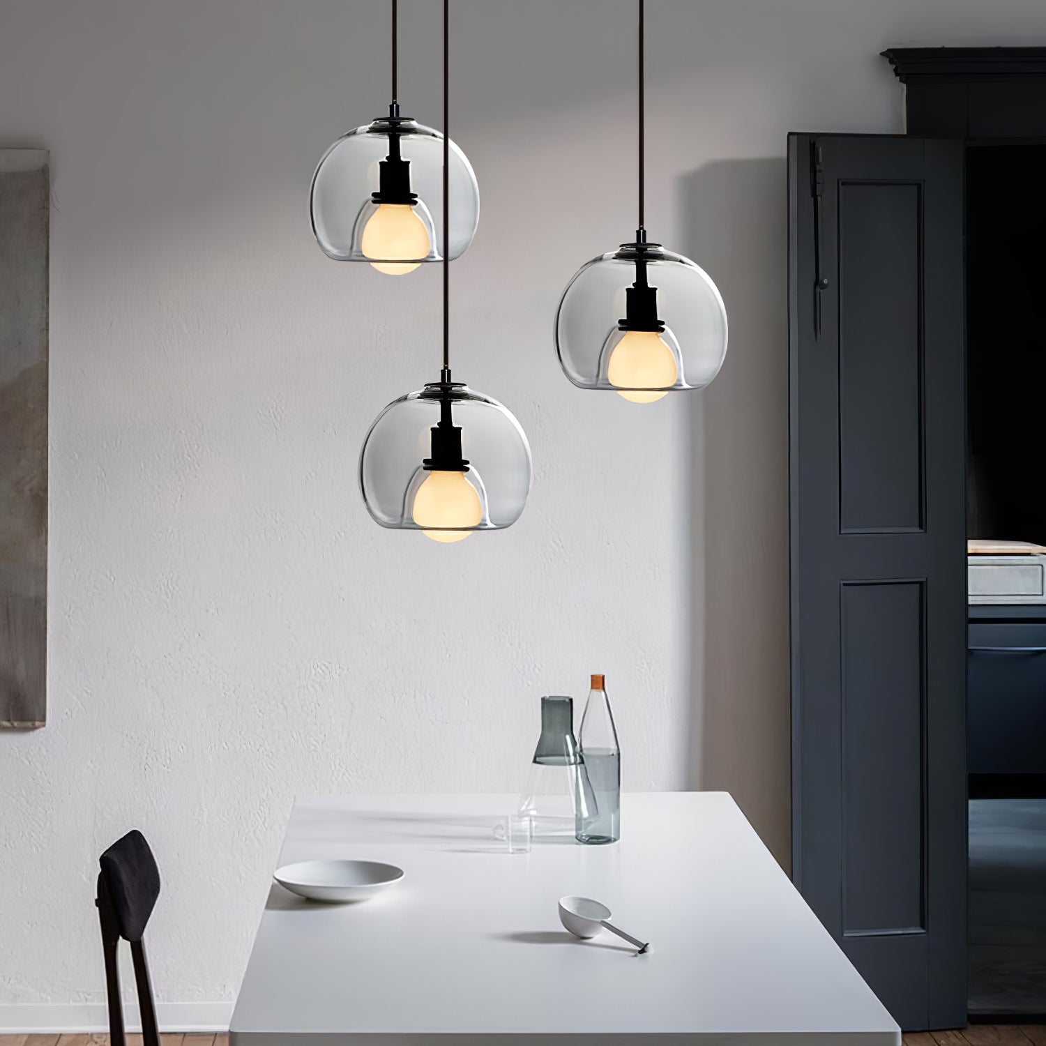 Glasera: Glass & Metal Pendant Light with Minimalist Design – for Modern Living Spaces
