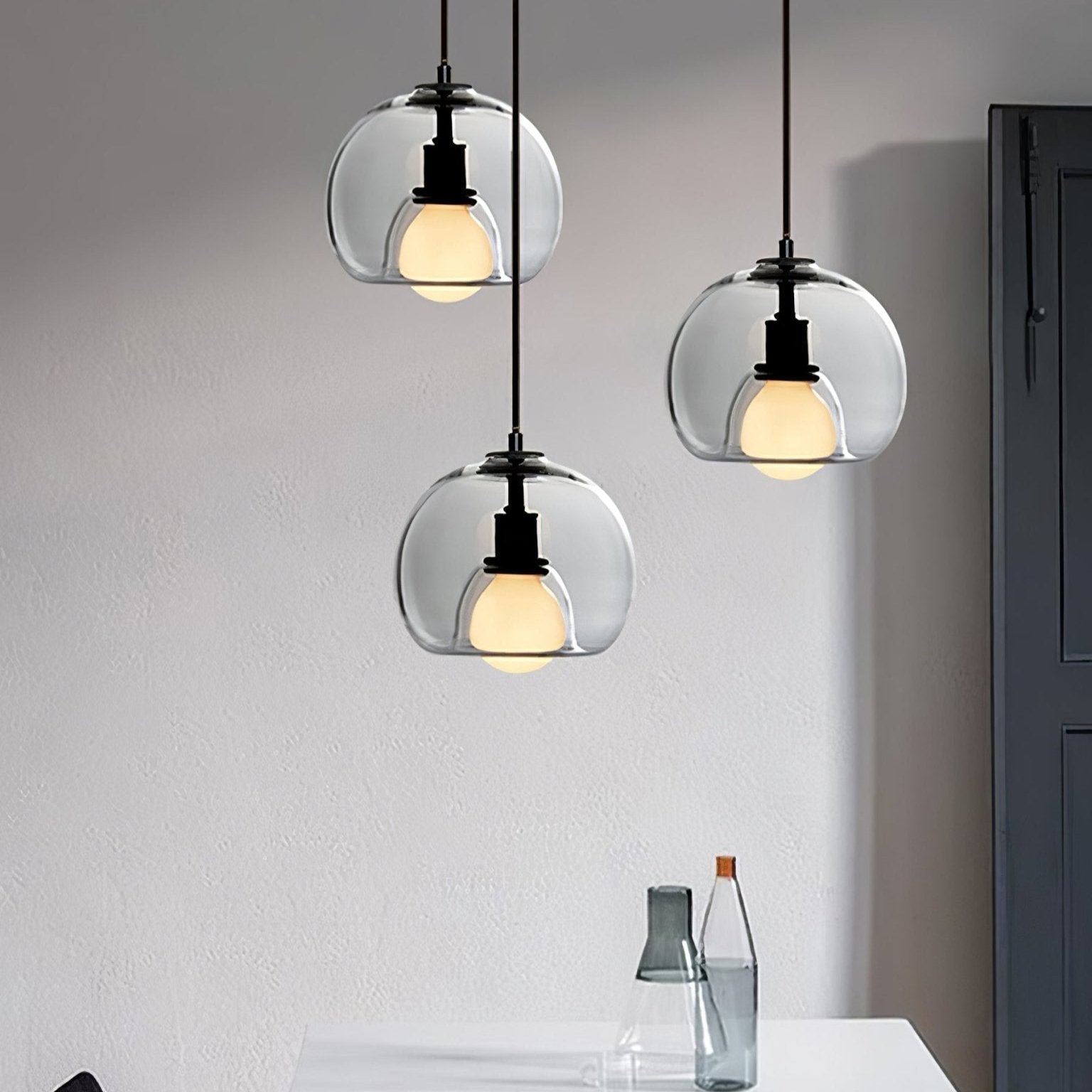 Glasera: Glass & Metal Pendant Light with Minimalist Design – for Modern Living Spaces