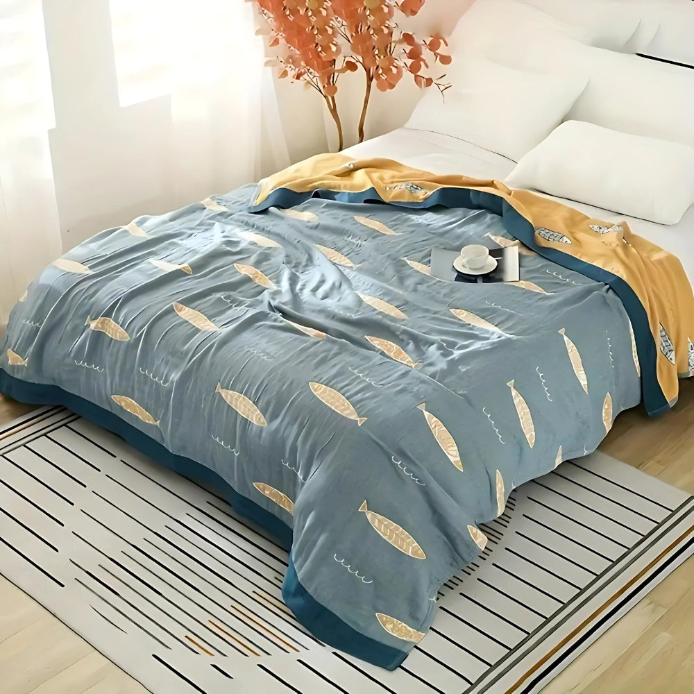 GoldenFish: Reversible Cotton Blanket with Fish Pattern & Light Texture – for Bed & Sofa