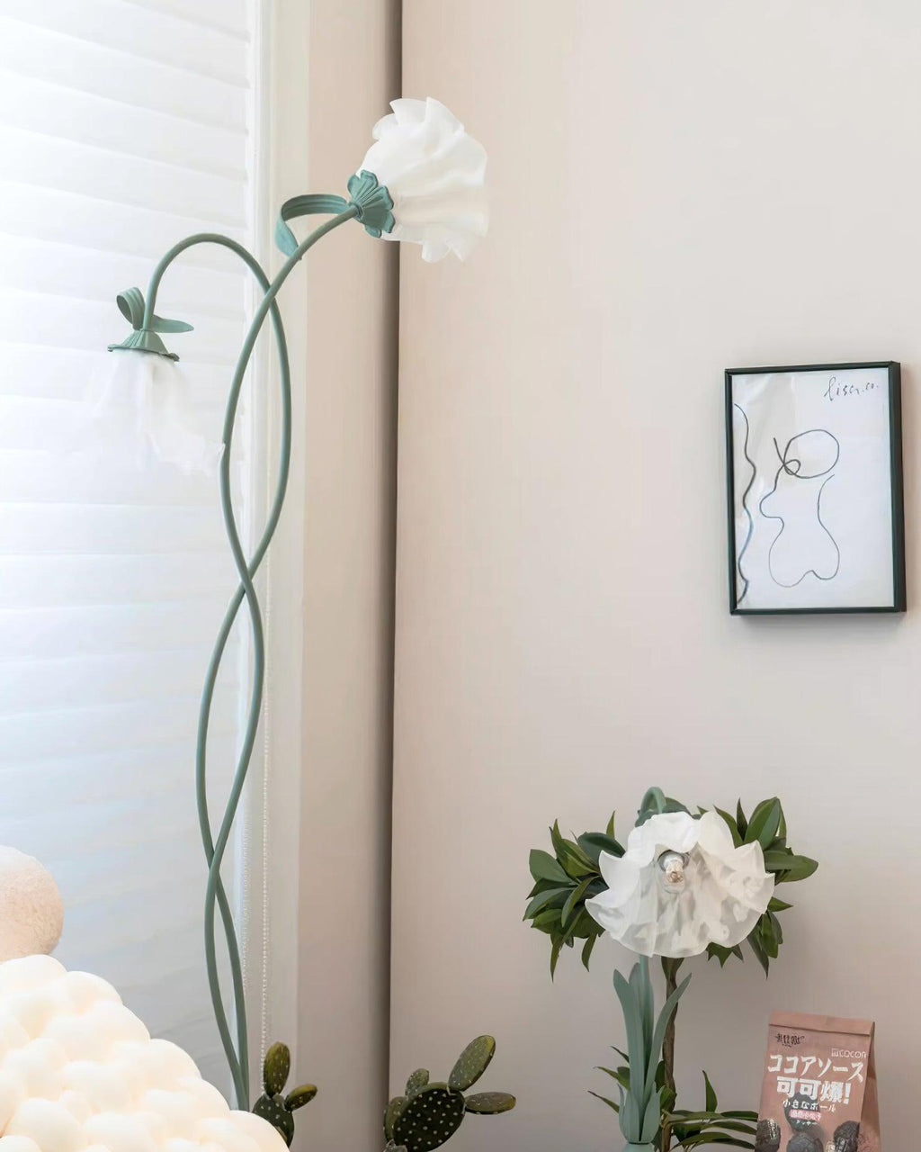 Fiorielle – Elegant Flower Floor Lamp