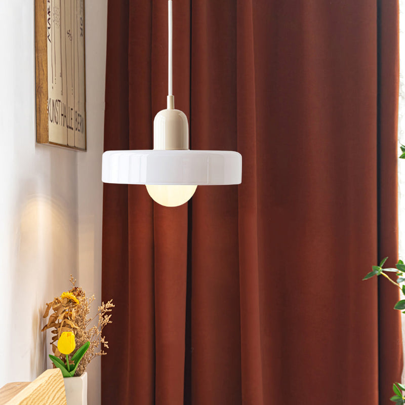 HaloLicht: Modern Art Deco Pendant Light Made of Glass for Stylish Living Spaces