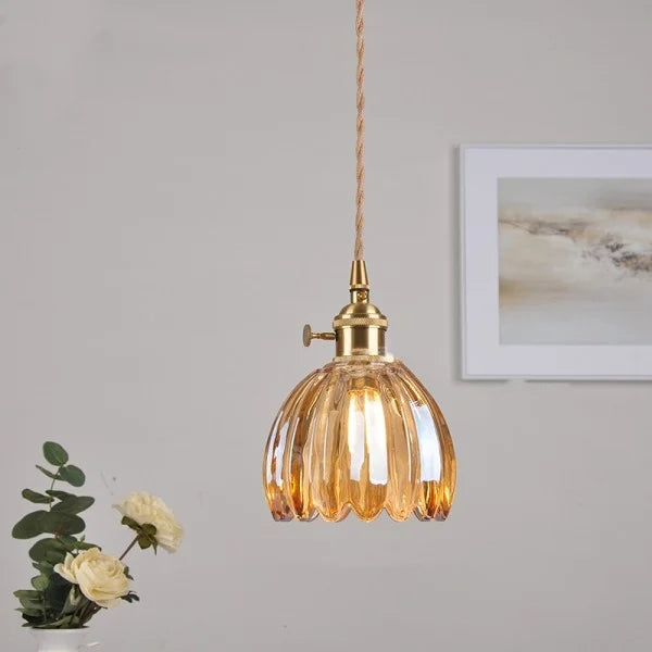 HanaLicht: Japanese Glass Pendant Lamp in Retro Flower Design – Elegant Hanging Light