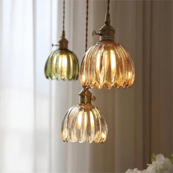 HanaLicht: Japanese Glass Pendant Lamp in Retro Flower Design – Elegant Hanging Light