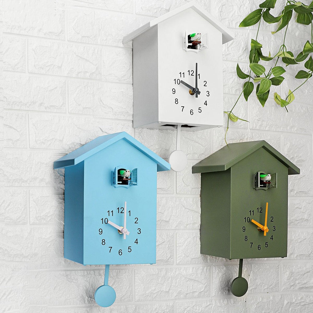 HarmonieZeit: Stylish Cuckoo Wall Clock with Nostalgic Call & Minimalist Form – for Living Room & Hallway