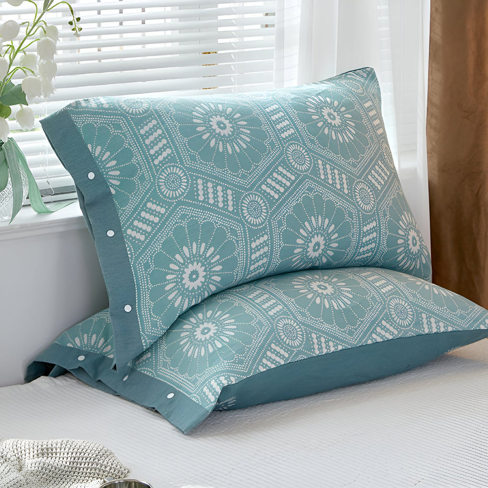 HautFreude: Breathable Pillowcase – Soft & Comfortable with Button Closure (1 Piece)