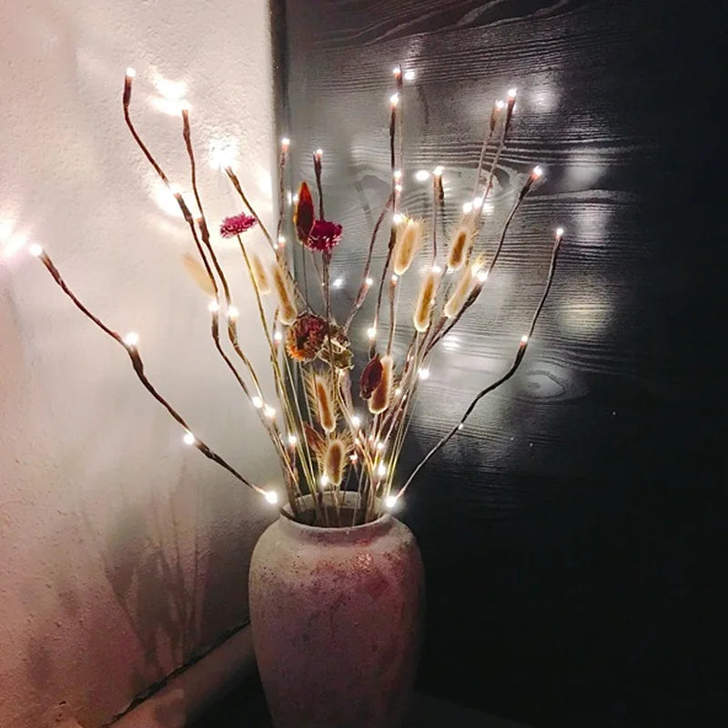 Elowynn – Battery-Powered Ceiling Light with 20 Bulbs